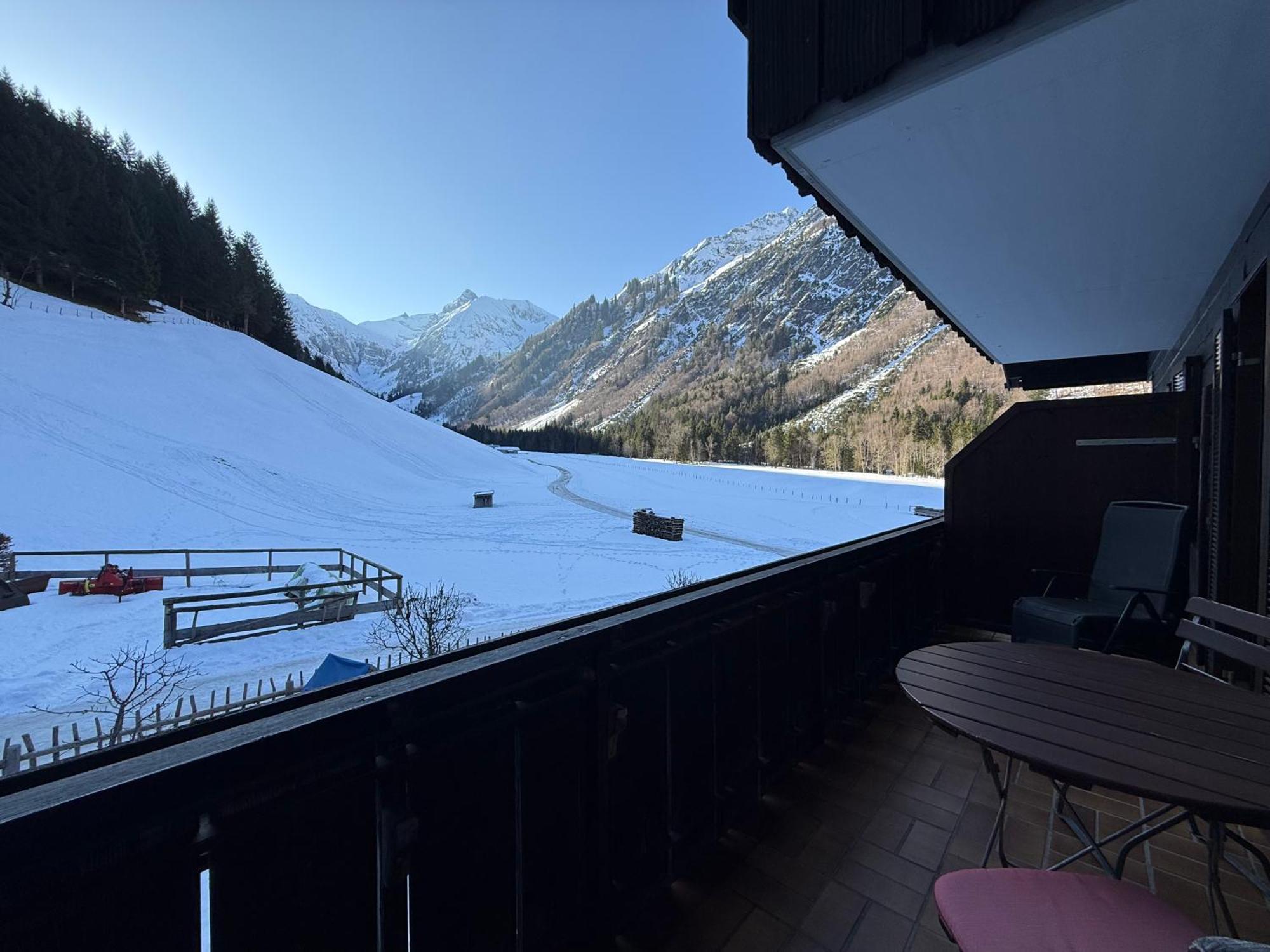 Doppelzimmer mit Balkon